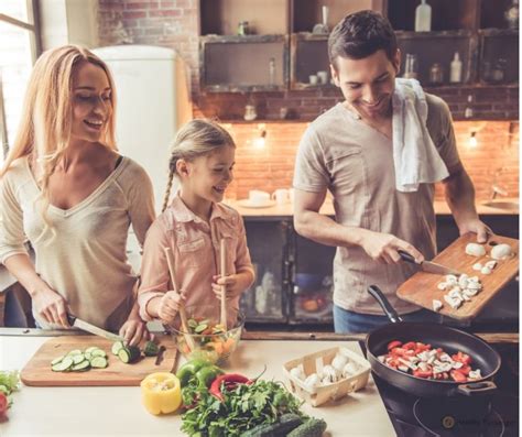 The Benefits of Eating Home-Cooked Meals